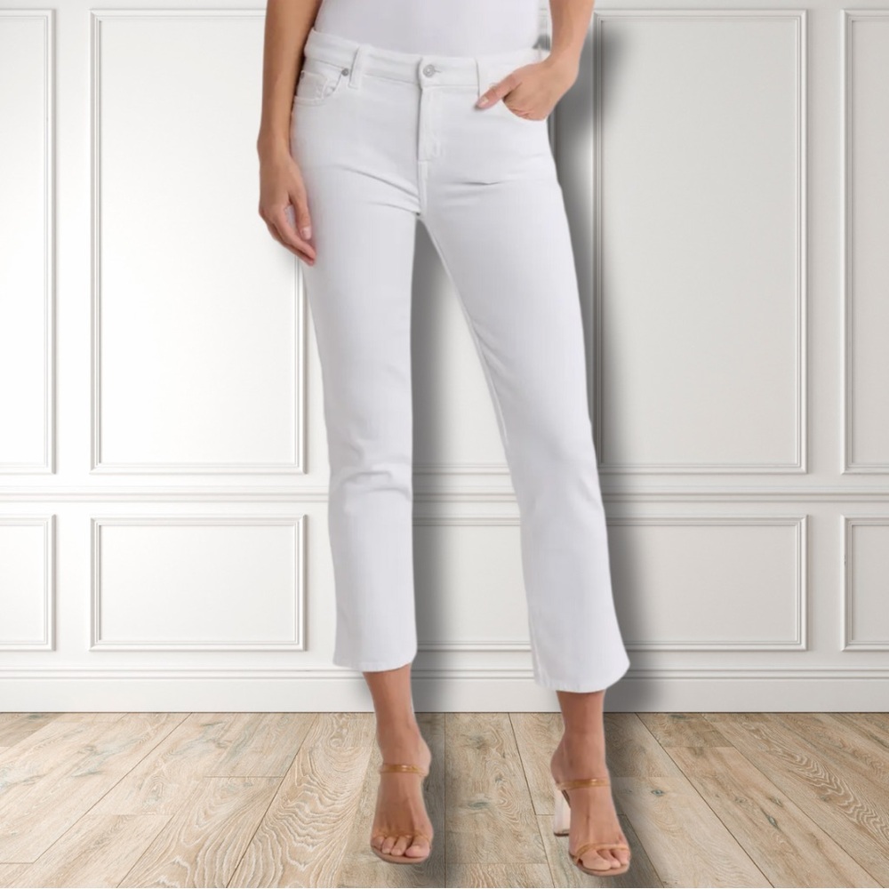 NWT 7 For All Mankind White Cropped Jeans